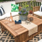 How To Decorate An Outdoor Coffee Table